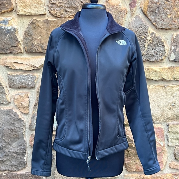 The North Face Jackets & Blazers - The North Face Windstopper Fleece Lined Jacket - Size M